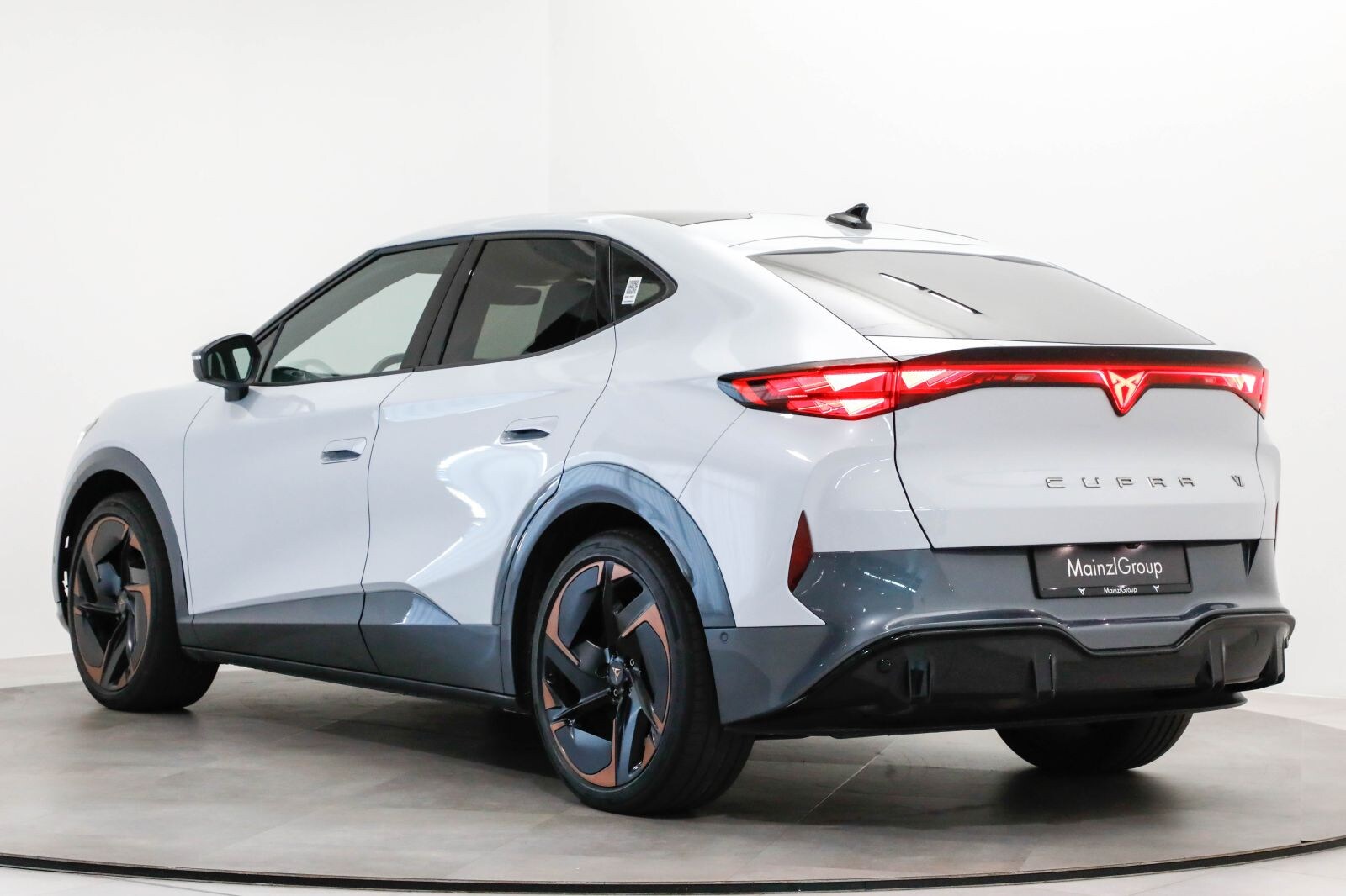 CUPRA Tavascan – Bild 12