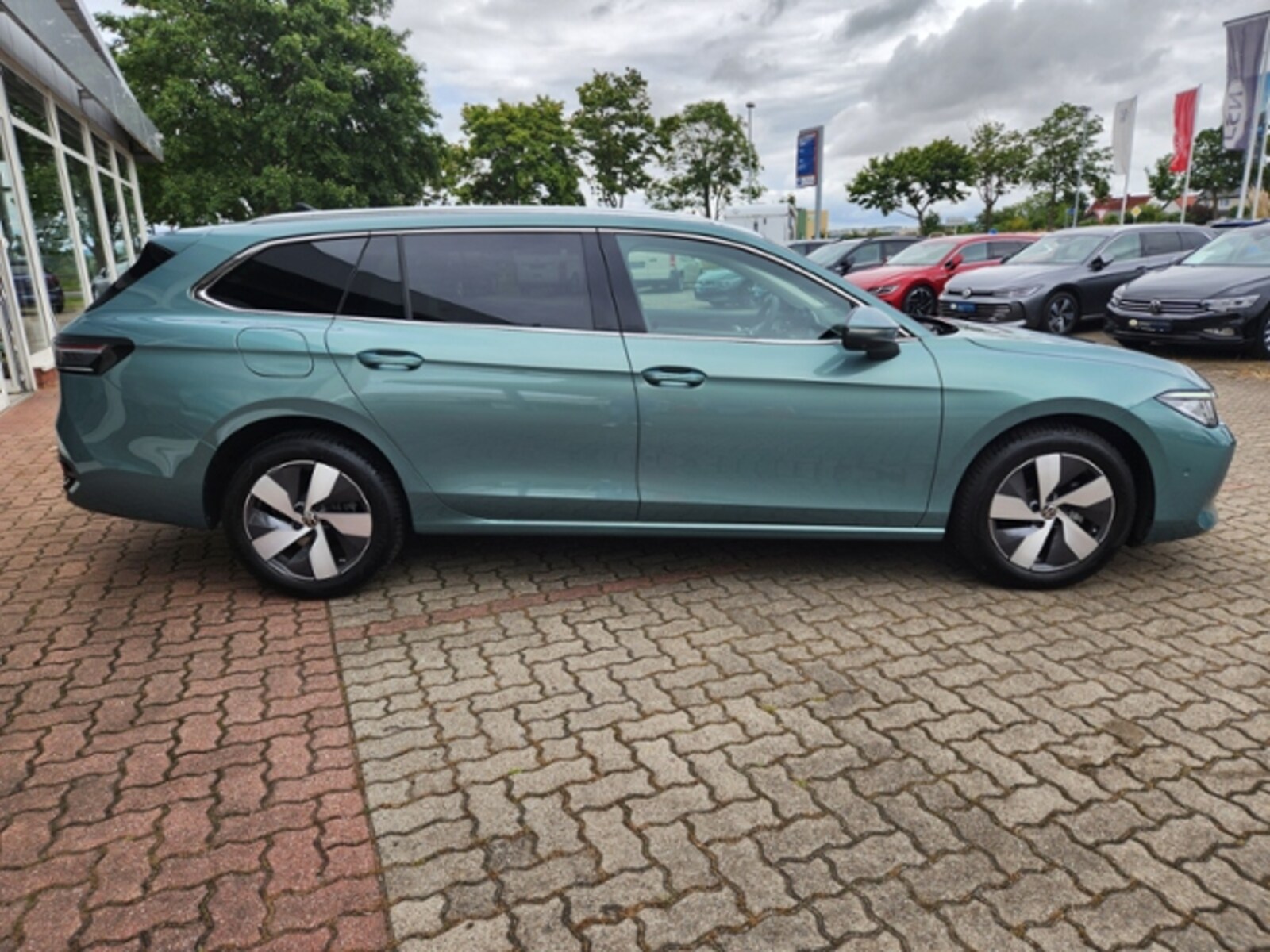 Volkswagen Passat – Bild 7