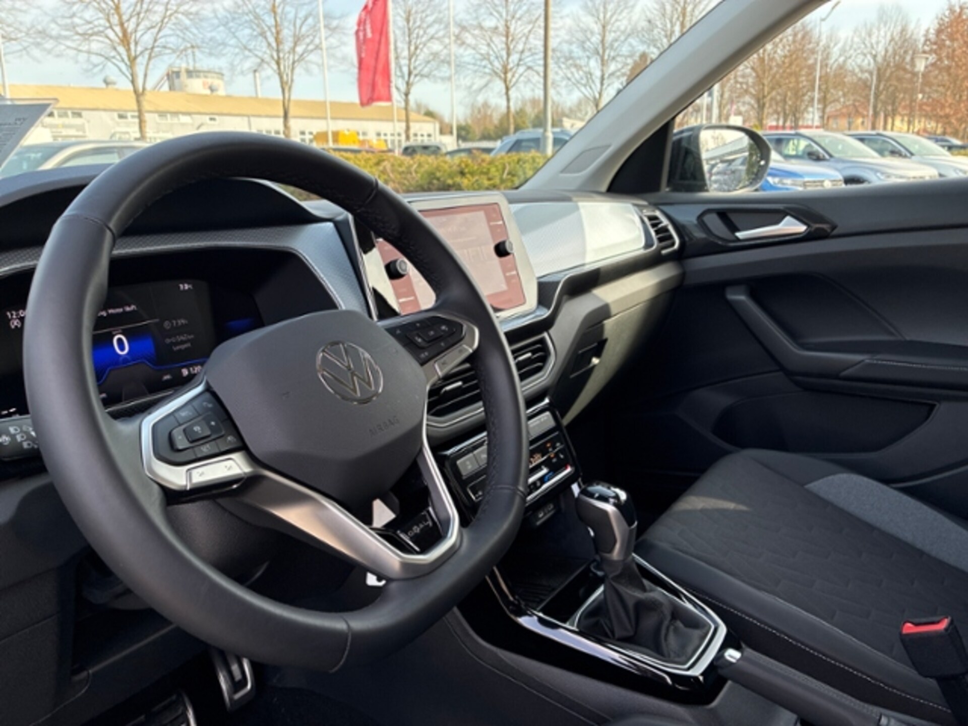 Volkswagen T-Cross Life