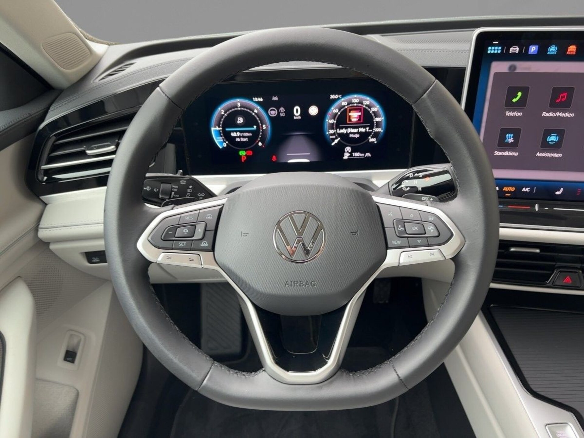 Volkswagen Passat Elegance