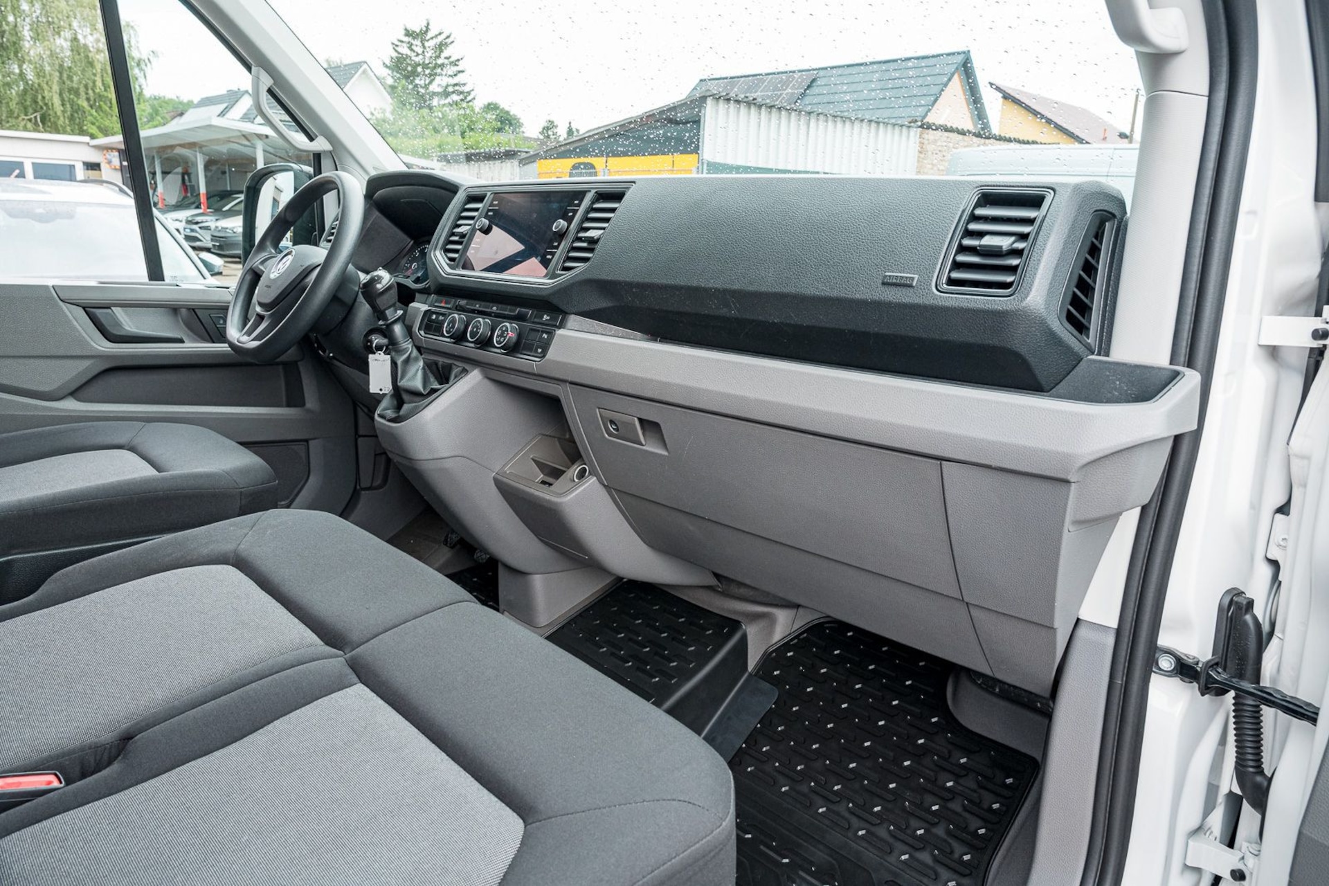Volkswagen Crafter Kasten mittlerer Radstand