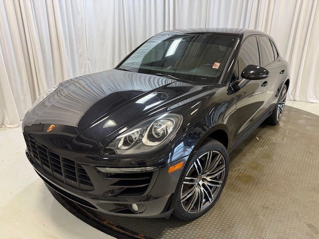 2017 Porsche Macan Base