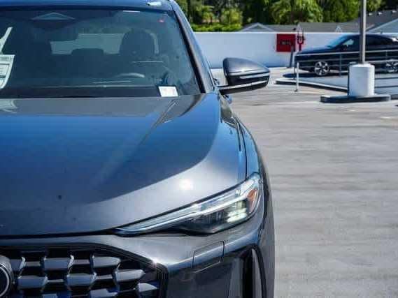 2025 Audi Q5 Prestige - Photo 7