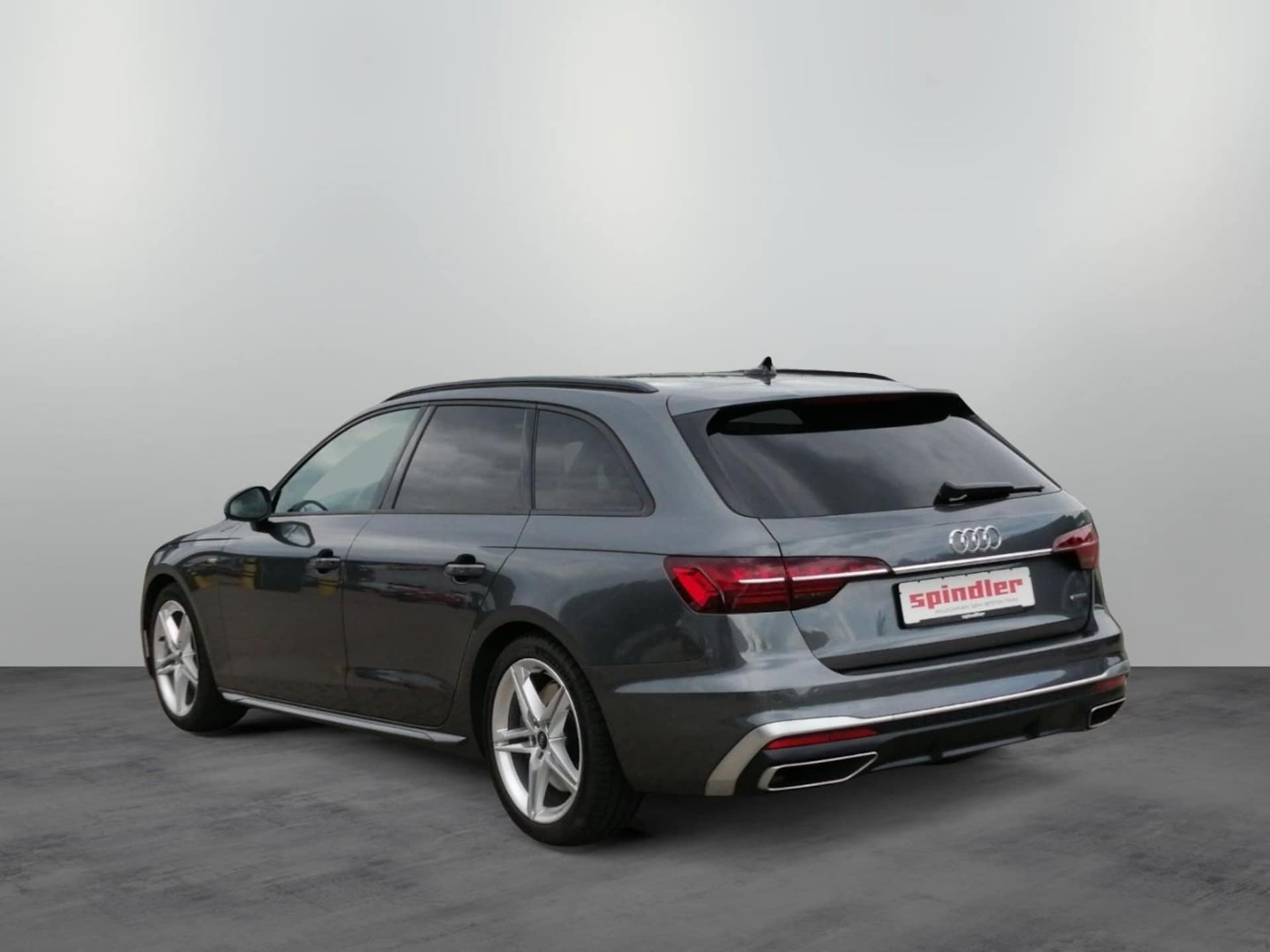 Audi A4 Avant S line