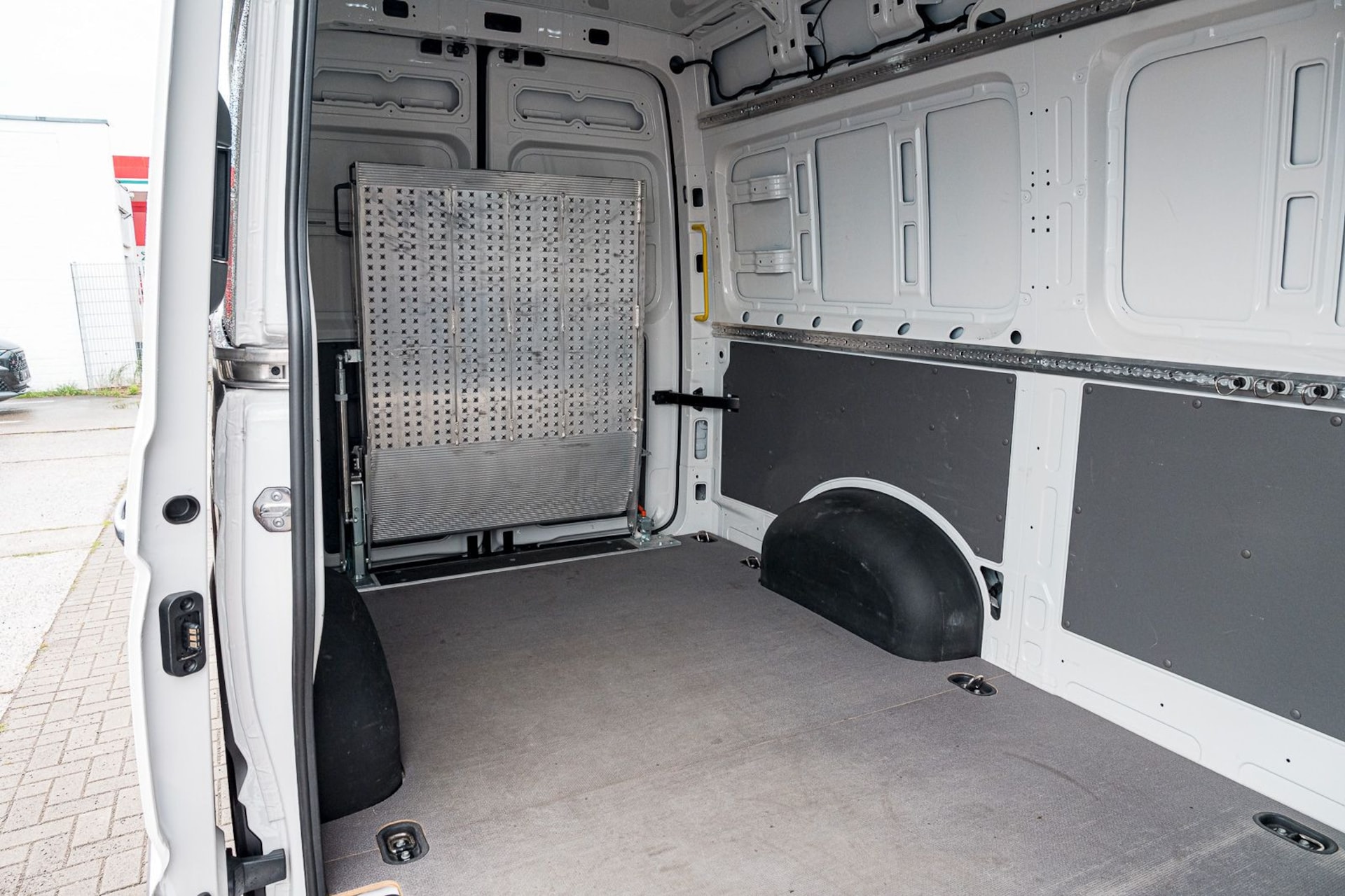 Volkswagen Crafter Kasten mittlerer Radstand