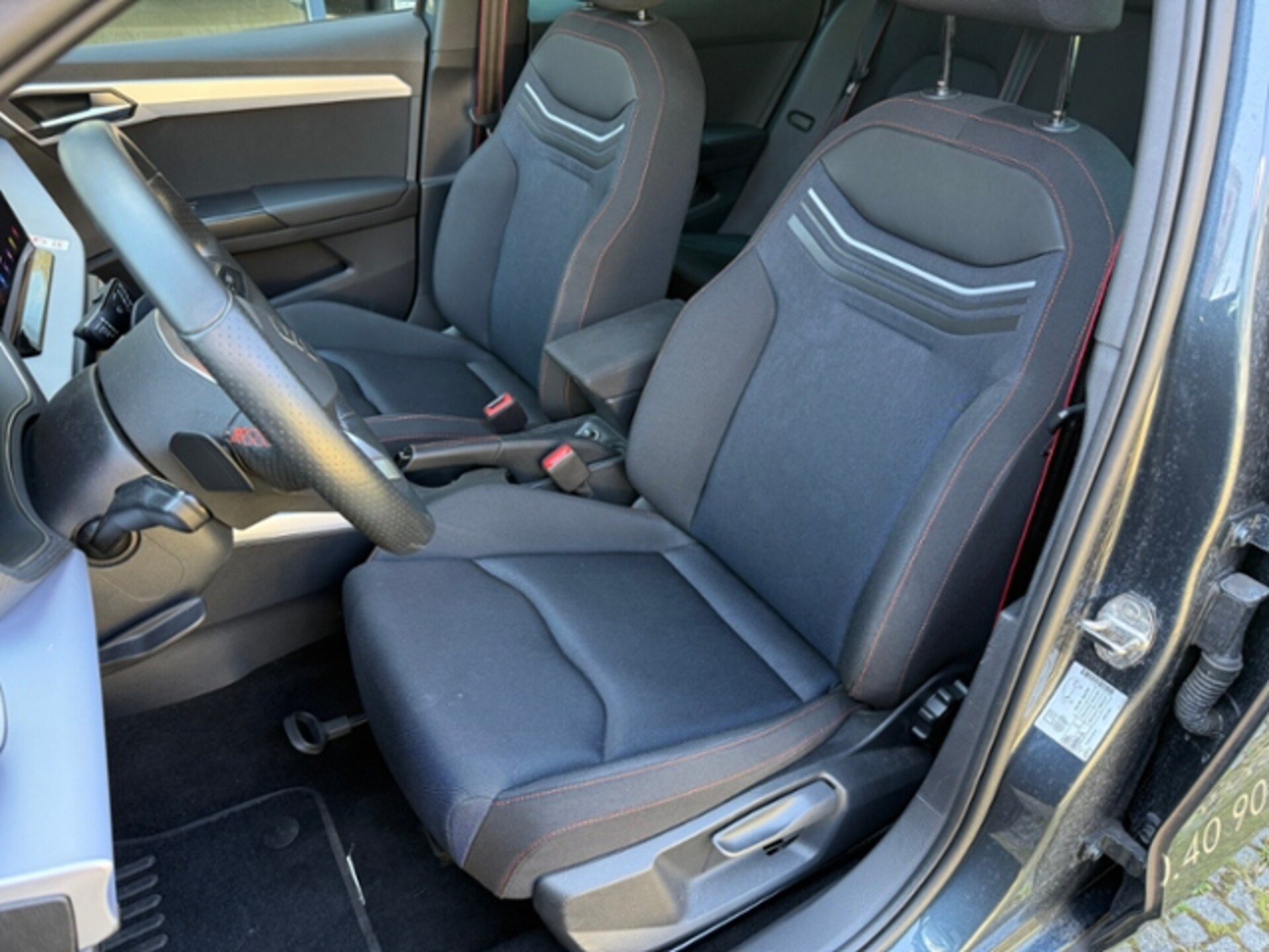 SEAT Arona FR