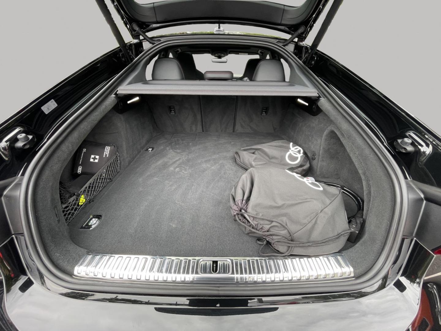 Image about Audi A7 Sportback TFSI e 55 TFSI e quattro S tronic