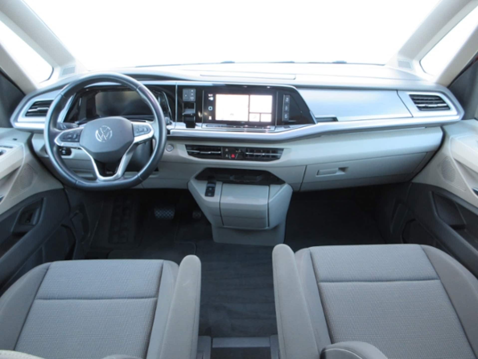 Volkswagen Multivan Life