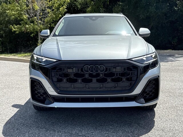 2026 Audi Q8