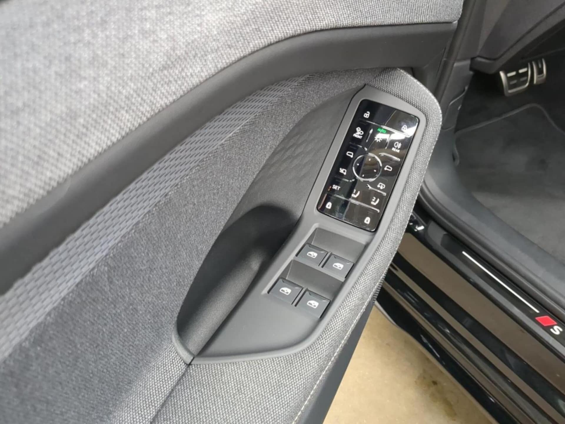 Audi A6 Avant edition one