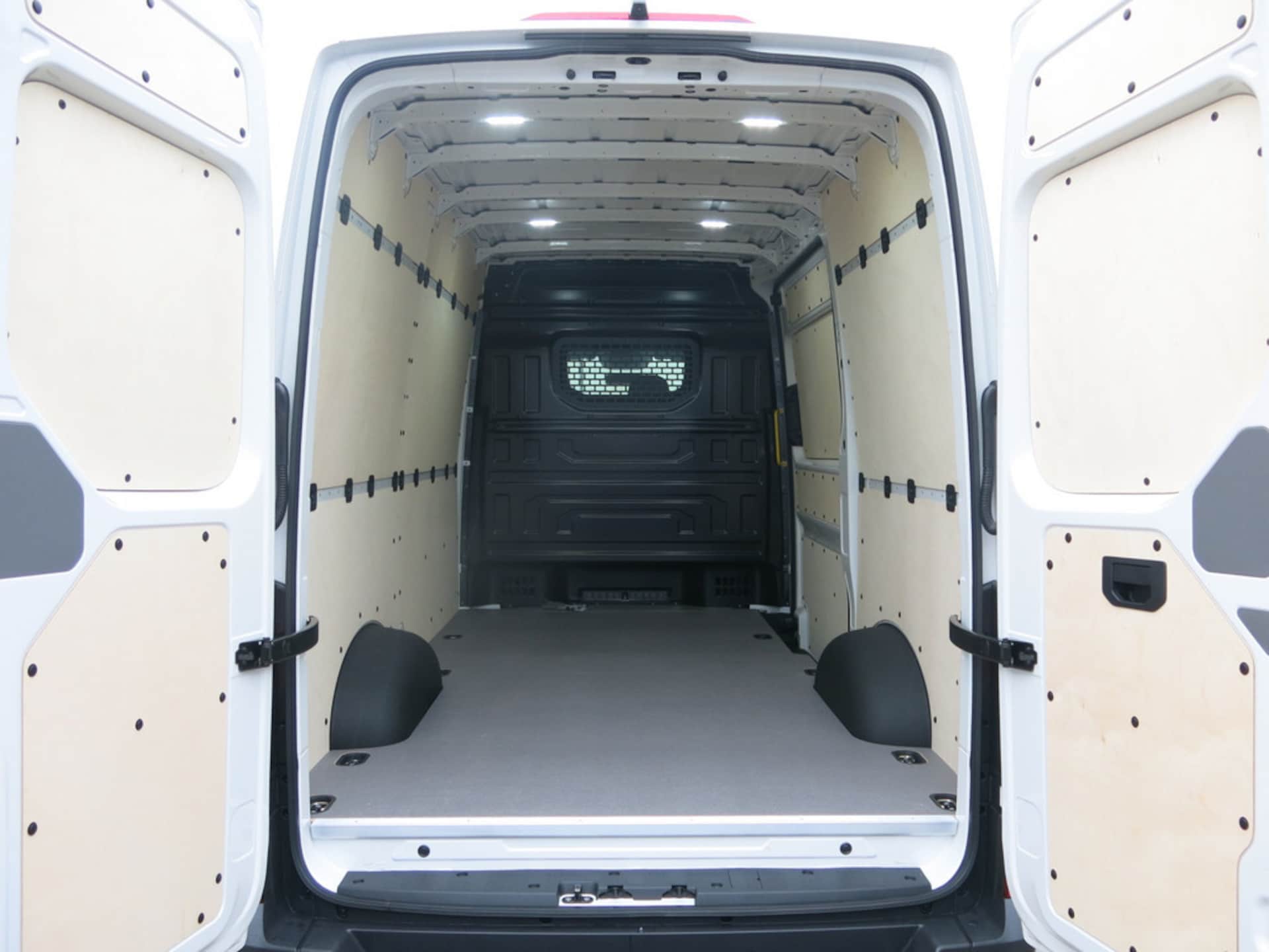 Volkswagen e-Crafter Kastenwagen mittlerer Radstand