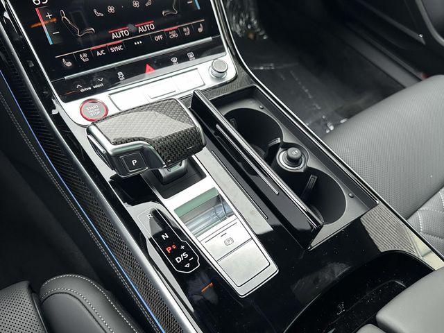 2026 Audi S8 Base - Photo 12