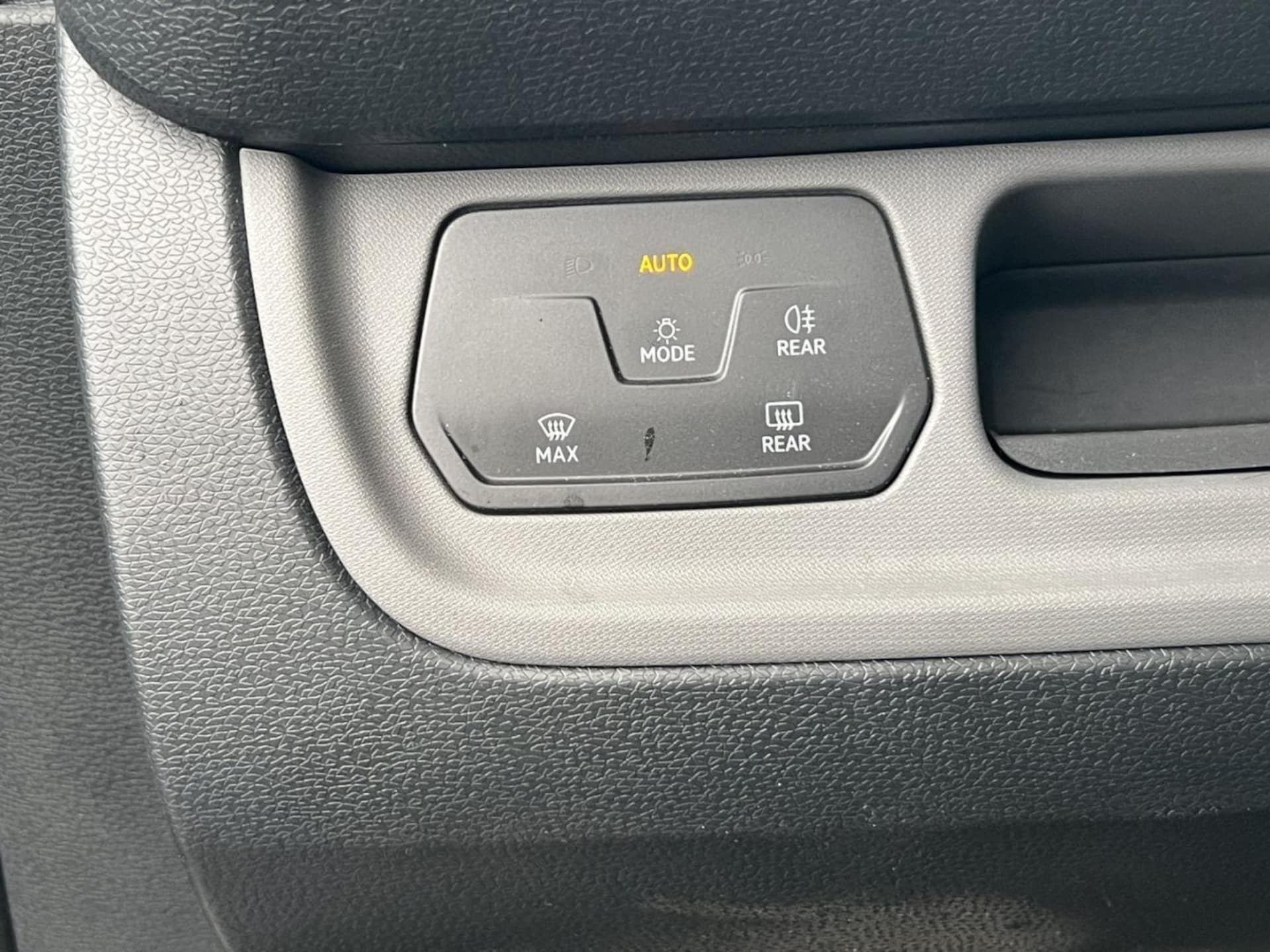 Volkswagen ID. Buzz Cargo Basis-Modell
