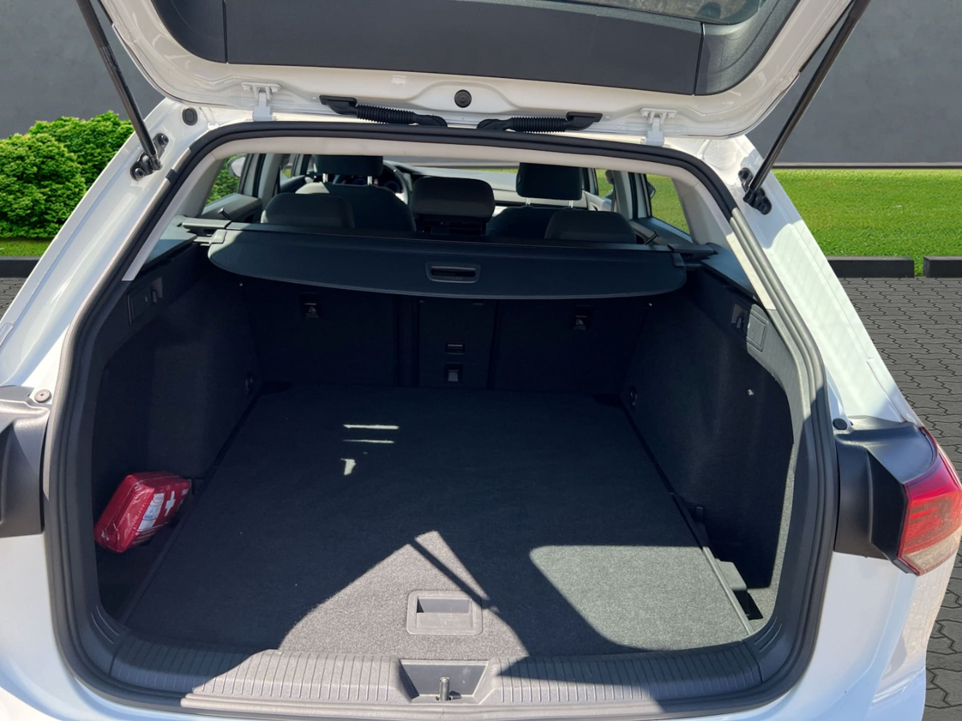Volkswagen Golf Variant Life