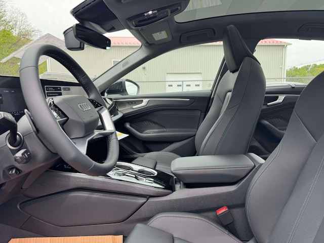 2026 Audi A6 Premium Plus - Photo 9