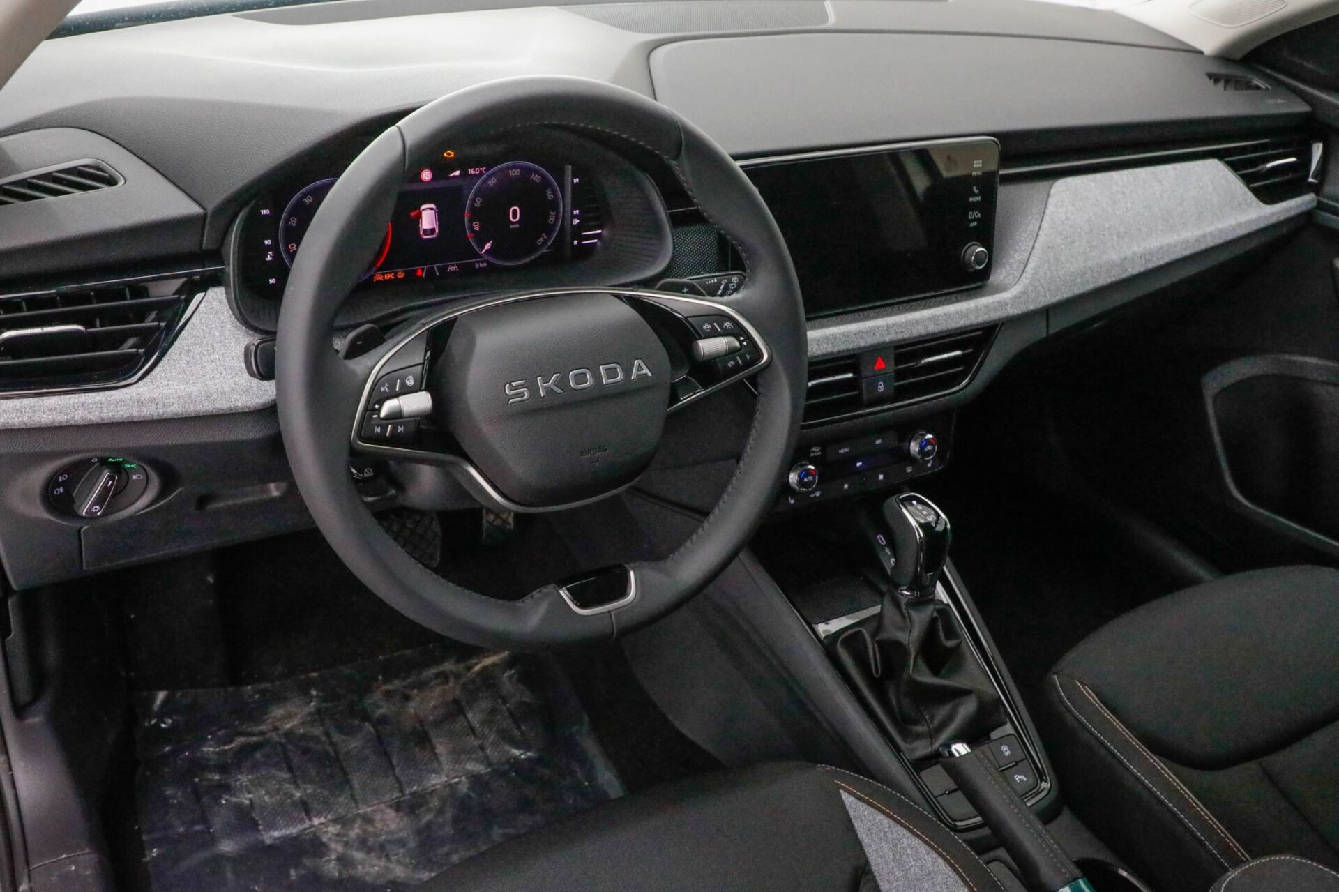 Skoda Scala Tour