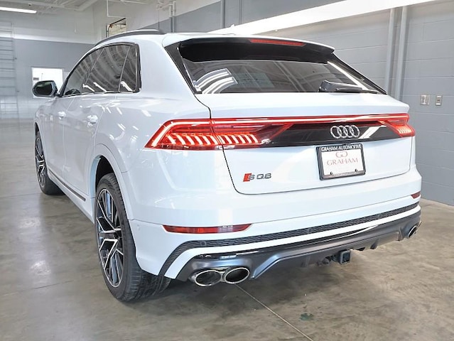2023 Audi SQ8