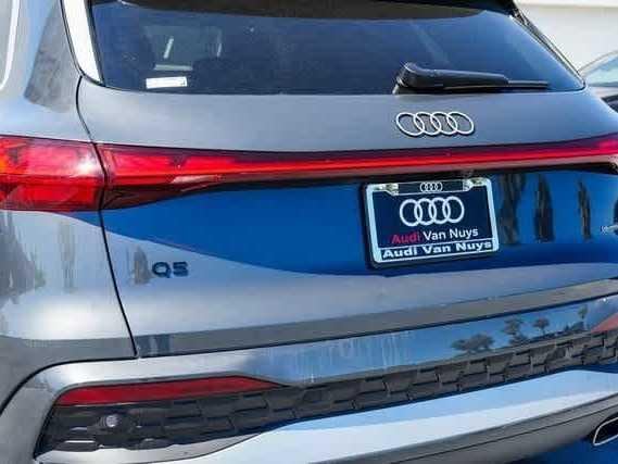 2025 Audi Q5 Prestige - Photo 11