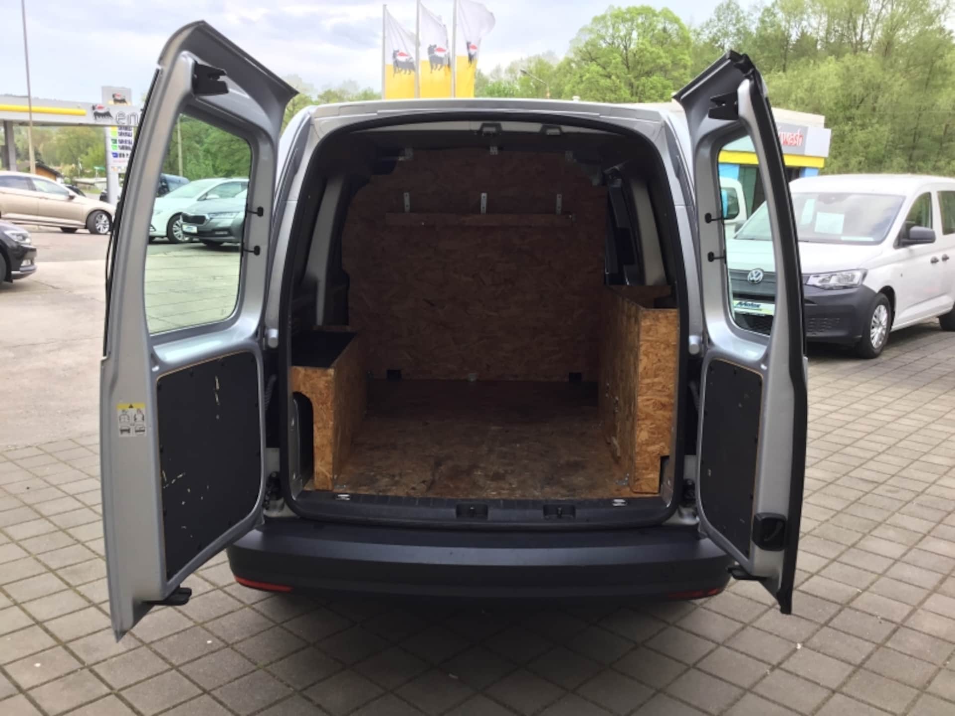 Volkswagen Caddy Maxi Kasten Basis-Modell