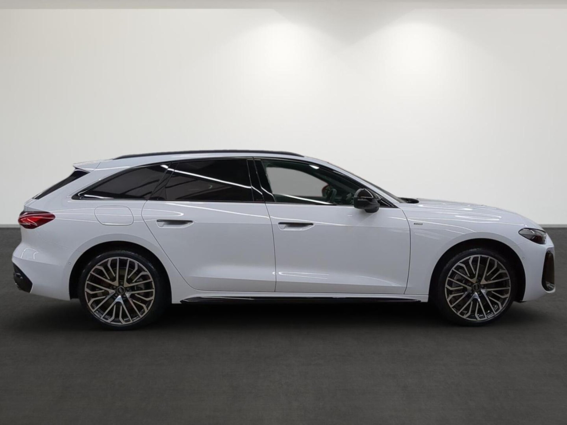 Audi A5 Avant e-hybrid
