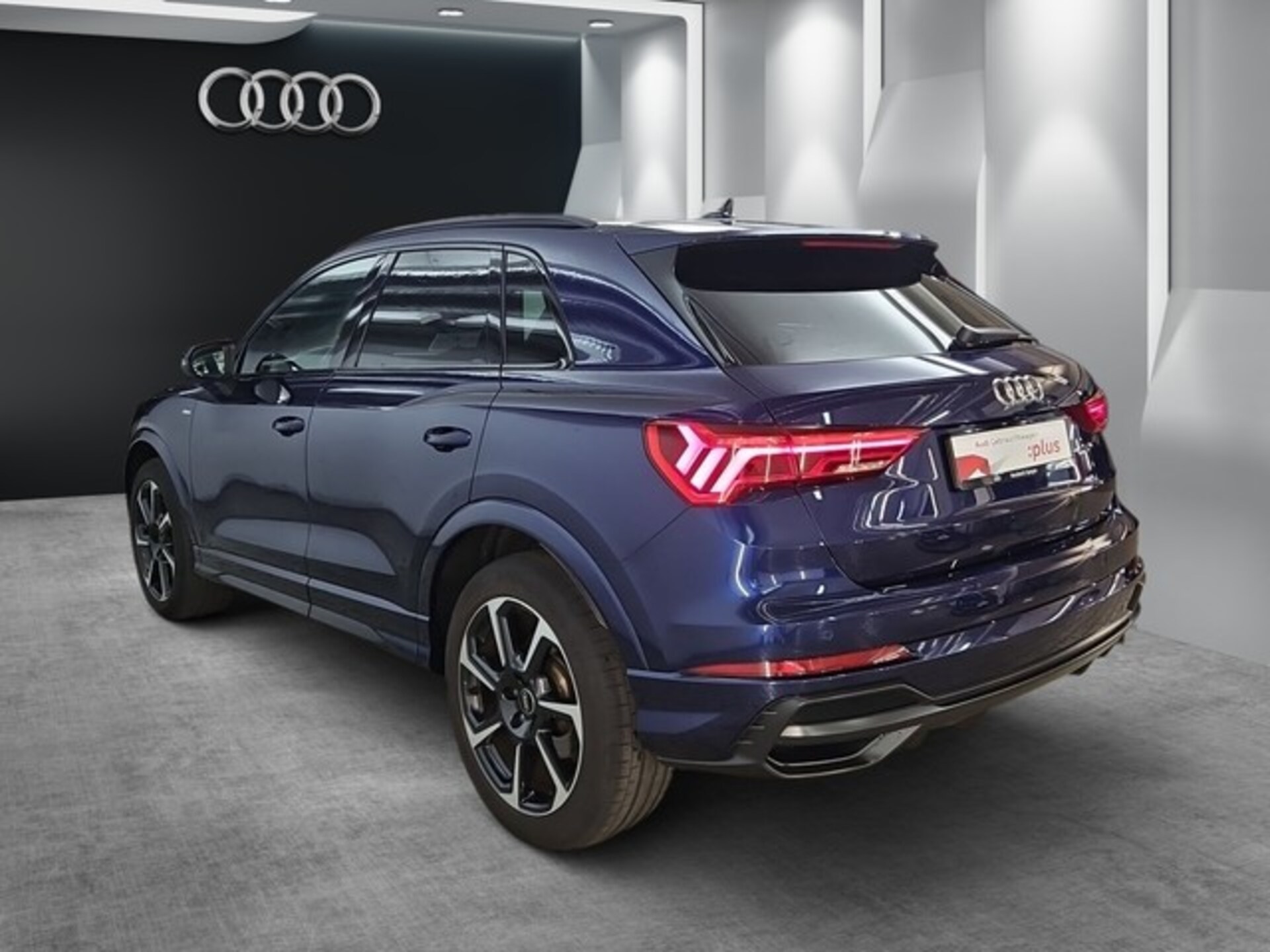 Audi Q3 SUV S line