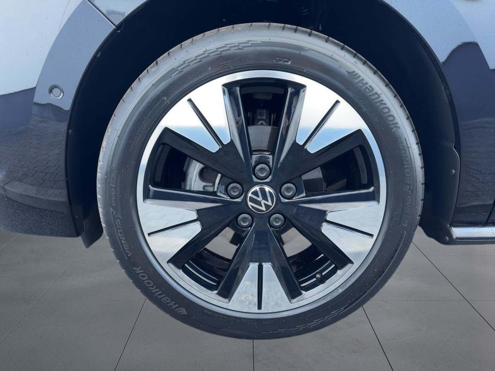 Volkswagen Multivan Langversion – Bild 11