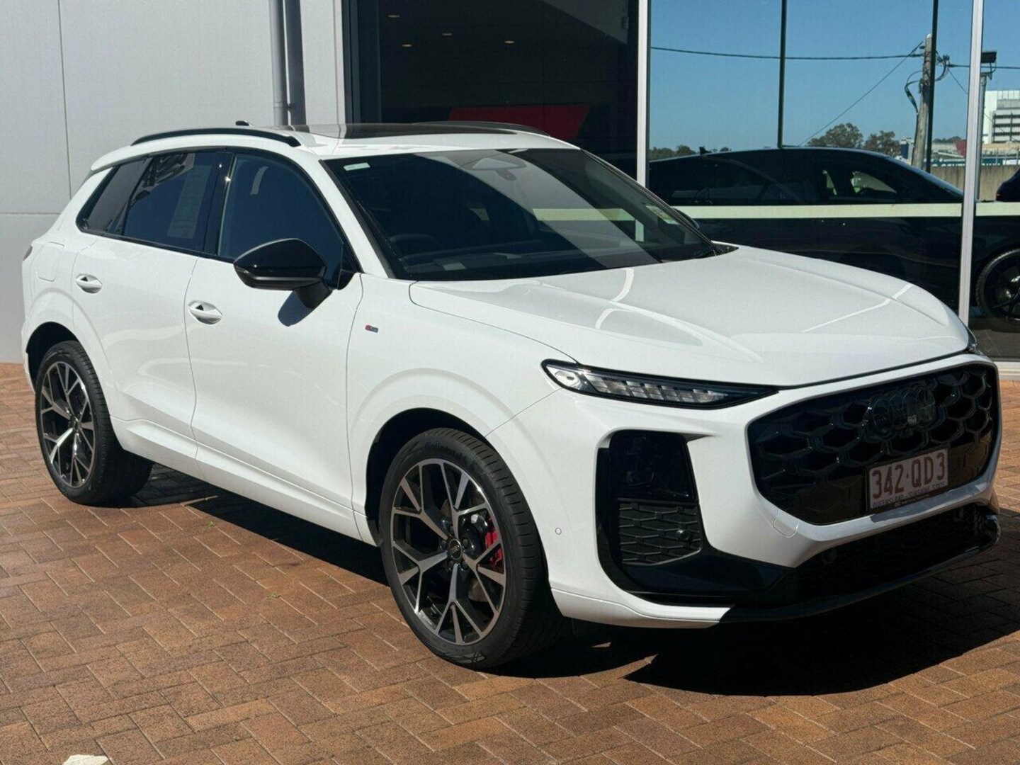 Image about Audi Q3 SUV TFSI quattro 195 kW