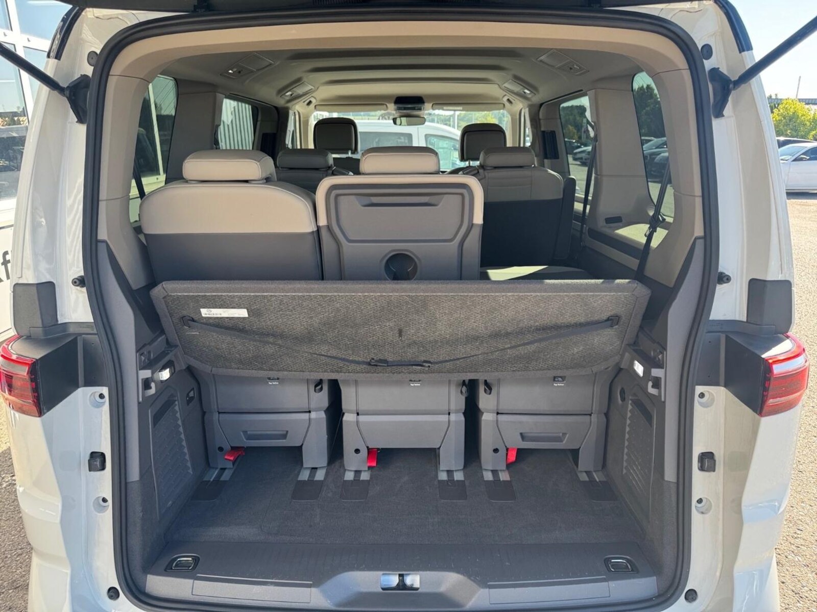 Volkswagen Multivan – Bild 15