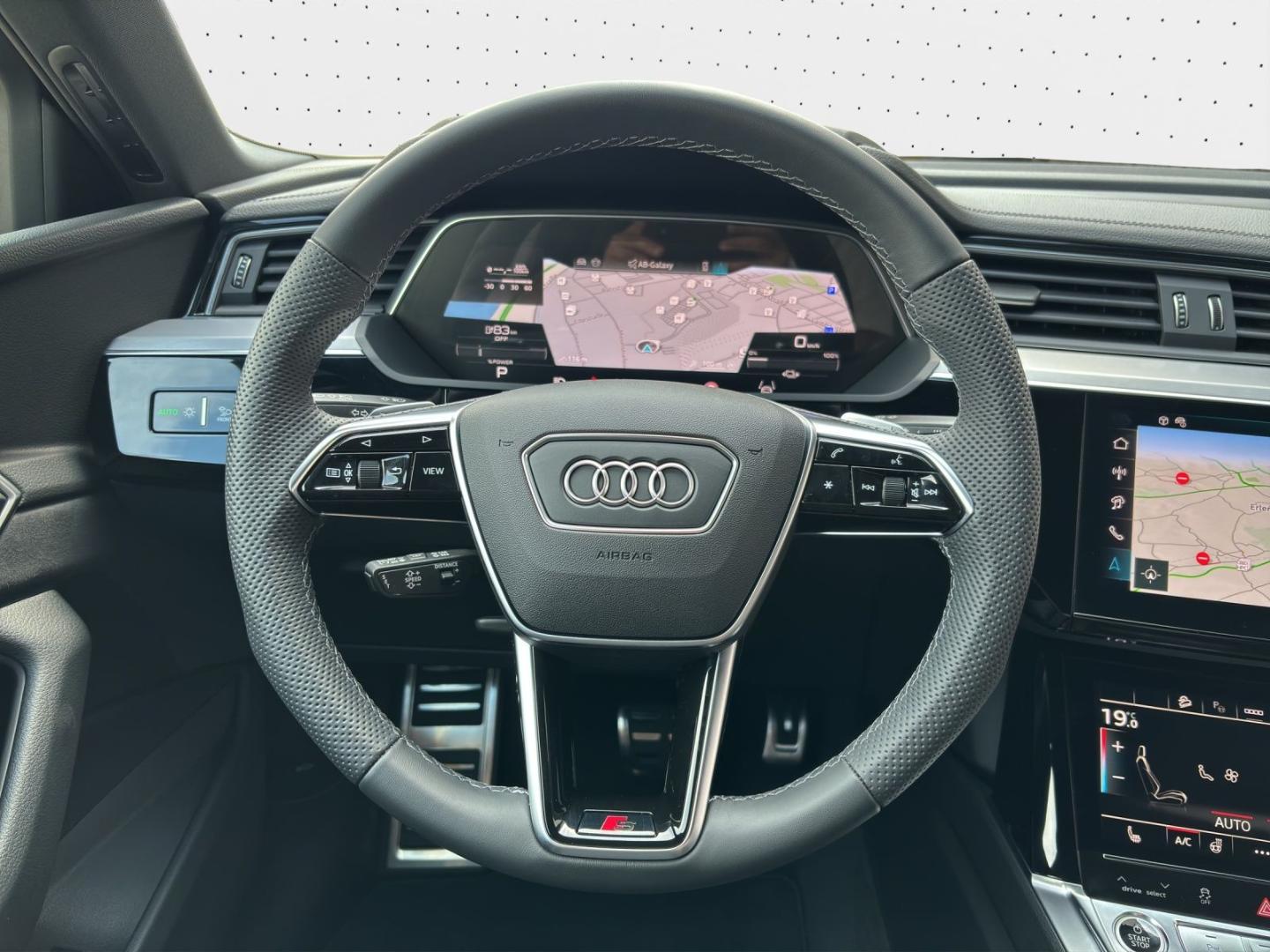 Image about Audi Q8 Sportback e-tron advanced 55 e-tron quattro