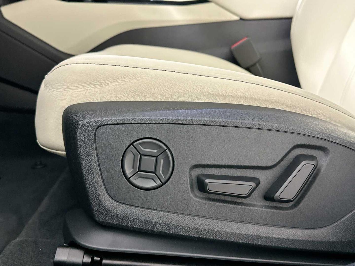 2025 Audi A6 Sportback e-tron Premium Plus - Photo 18