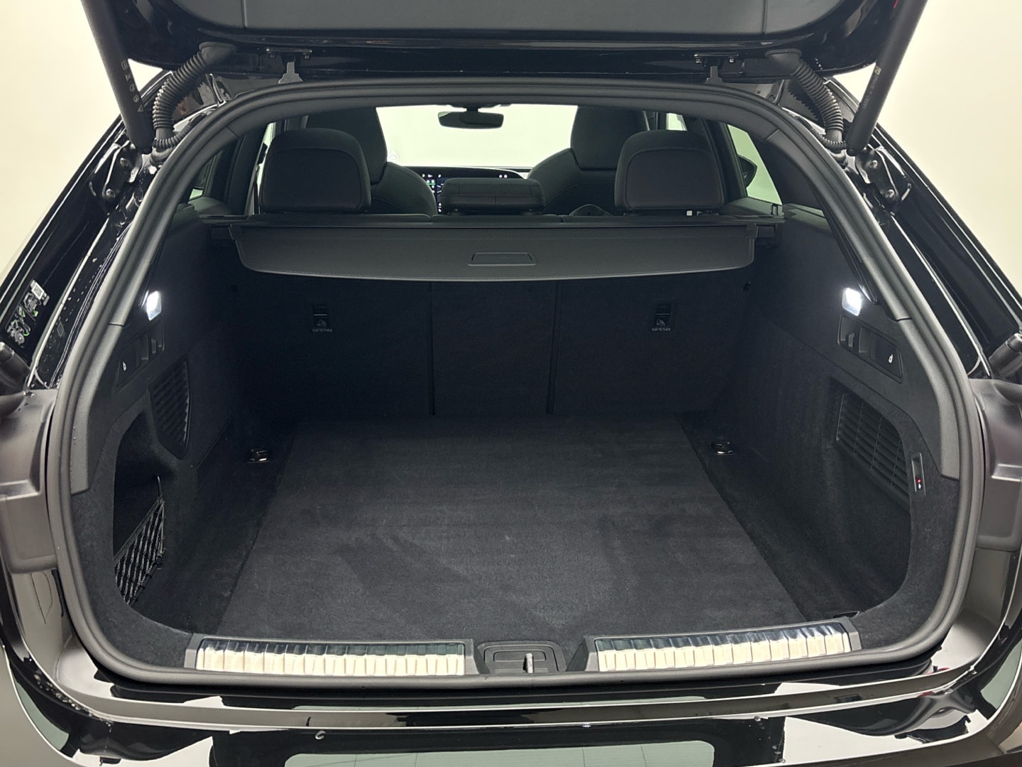 Bild über Audi A5 Avant TFSI S tronic - für weitere Informationen kontaktieren Sie den Audi Partner
