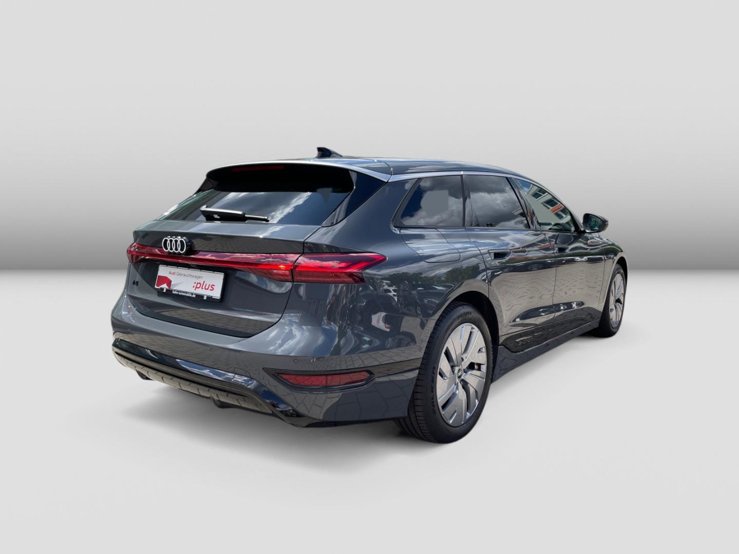 Bild über Audi A6 Avant e-tron e-tron - für weitere Informationen kontaktieren Sie den Audi Partner