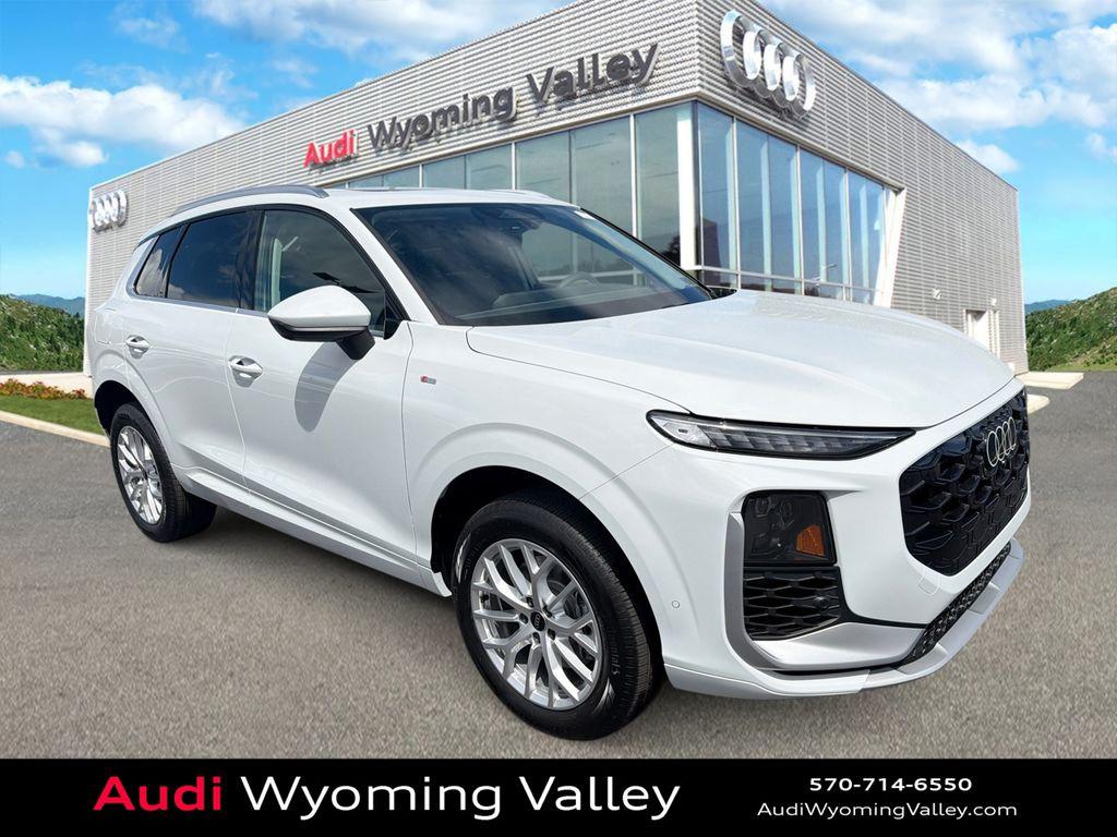 2026 Audi Q3 S line quattro's photo