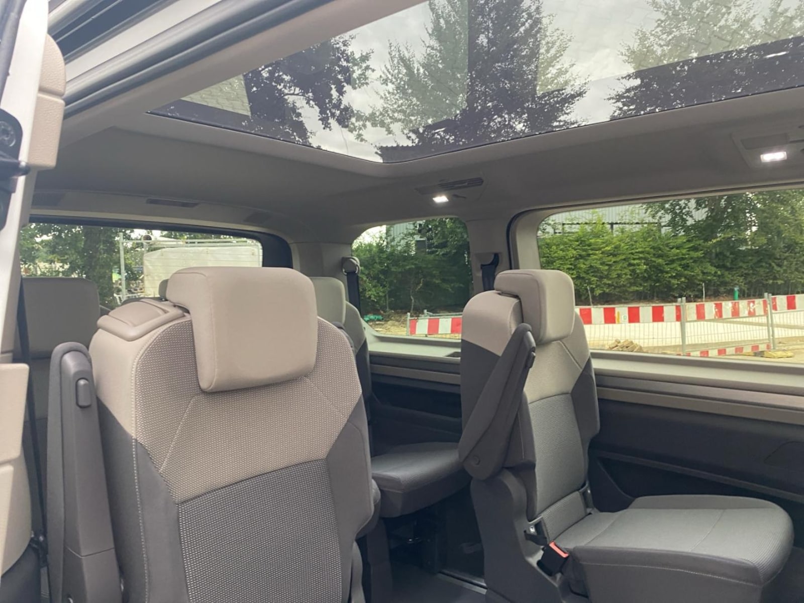 Volkswagen Multivan – Bild 16
