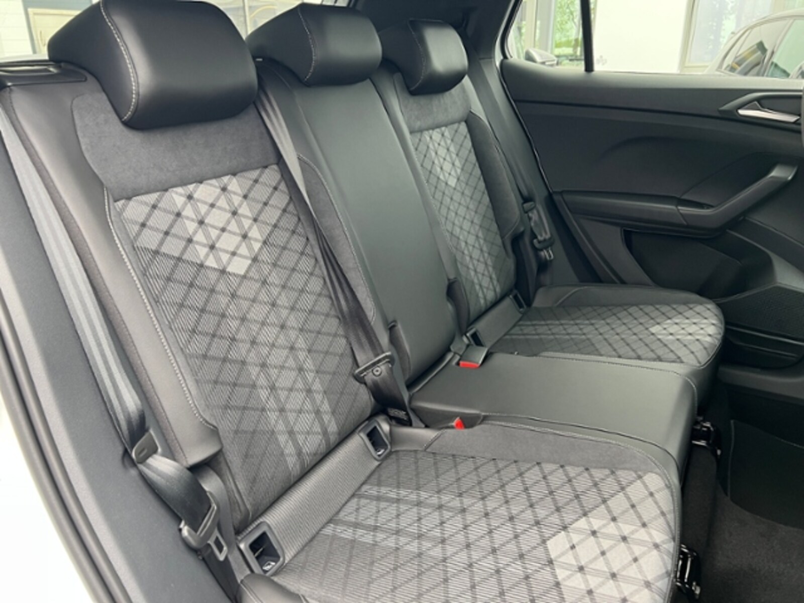 Volkswagen T-Cross – Bild 8