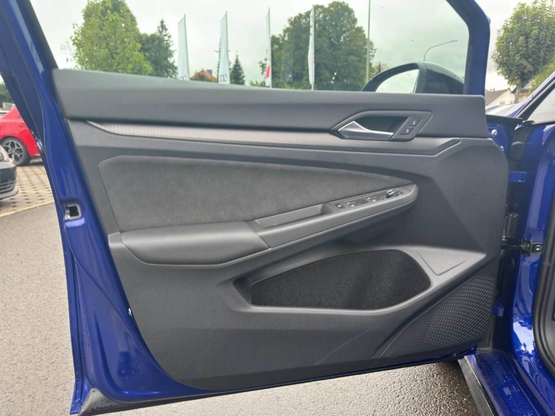 Volkswagen Golf R-Line