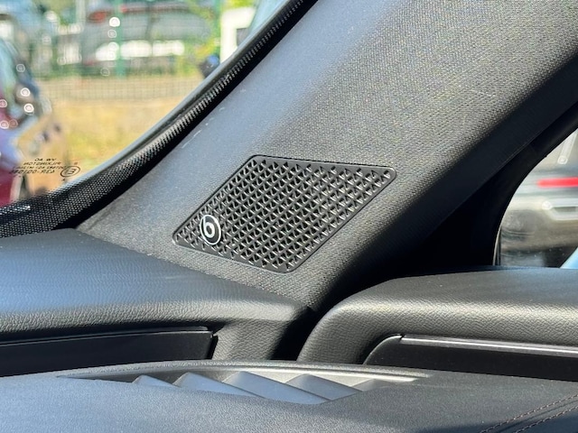 Bild des Autos 21
