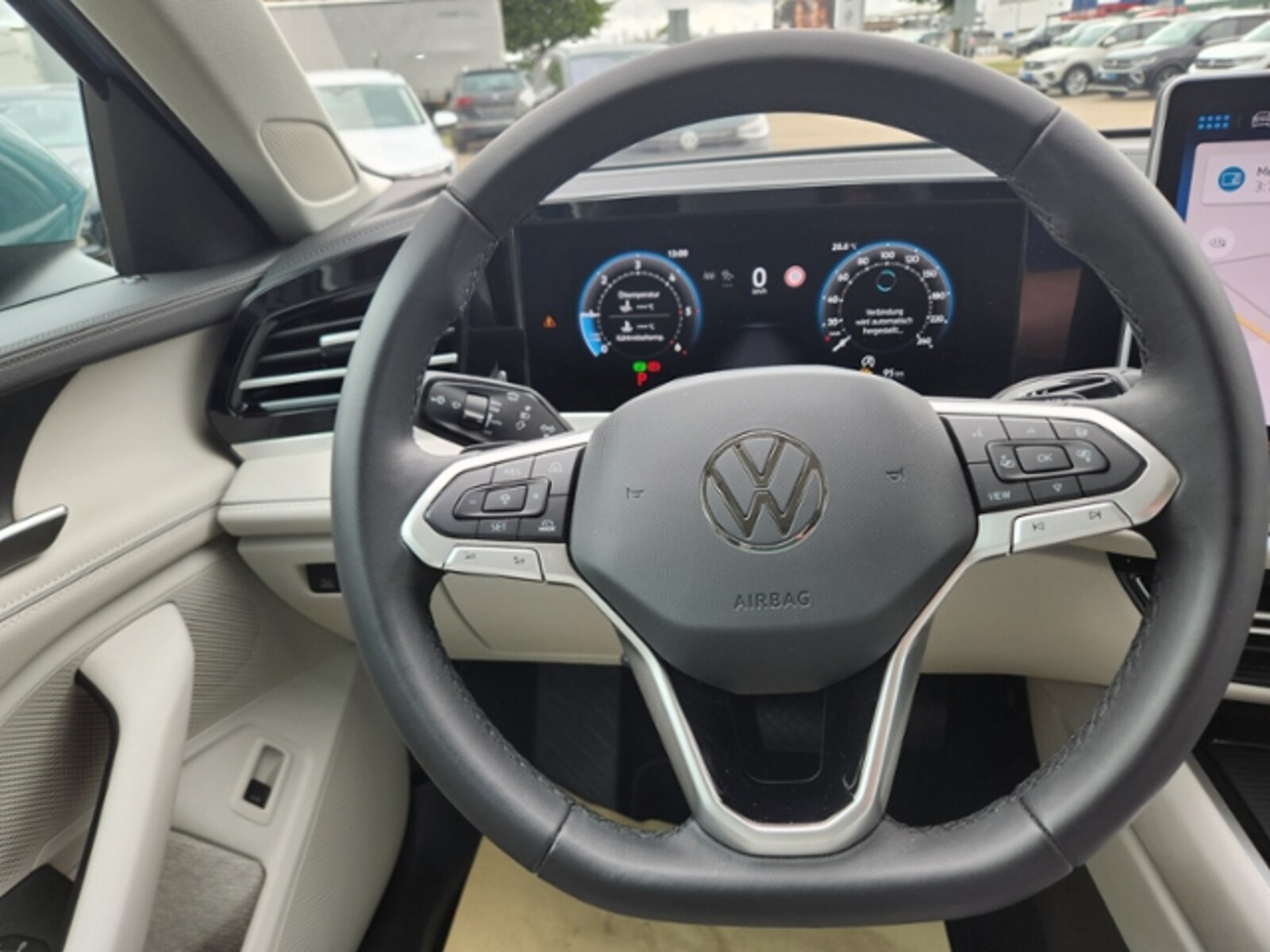 Volkswagen Passat – Bild 12
