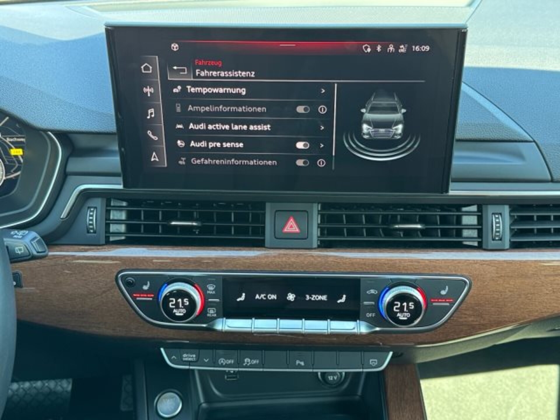 Audi A4 Avant Advanced