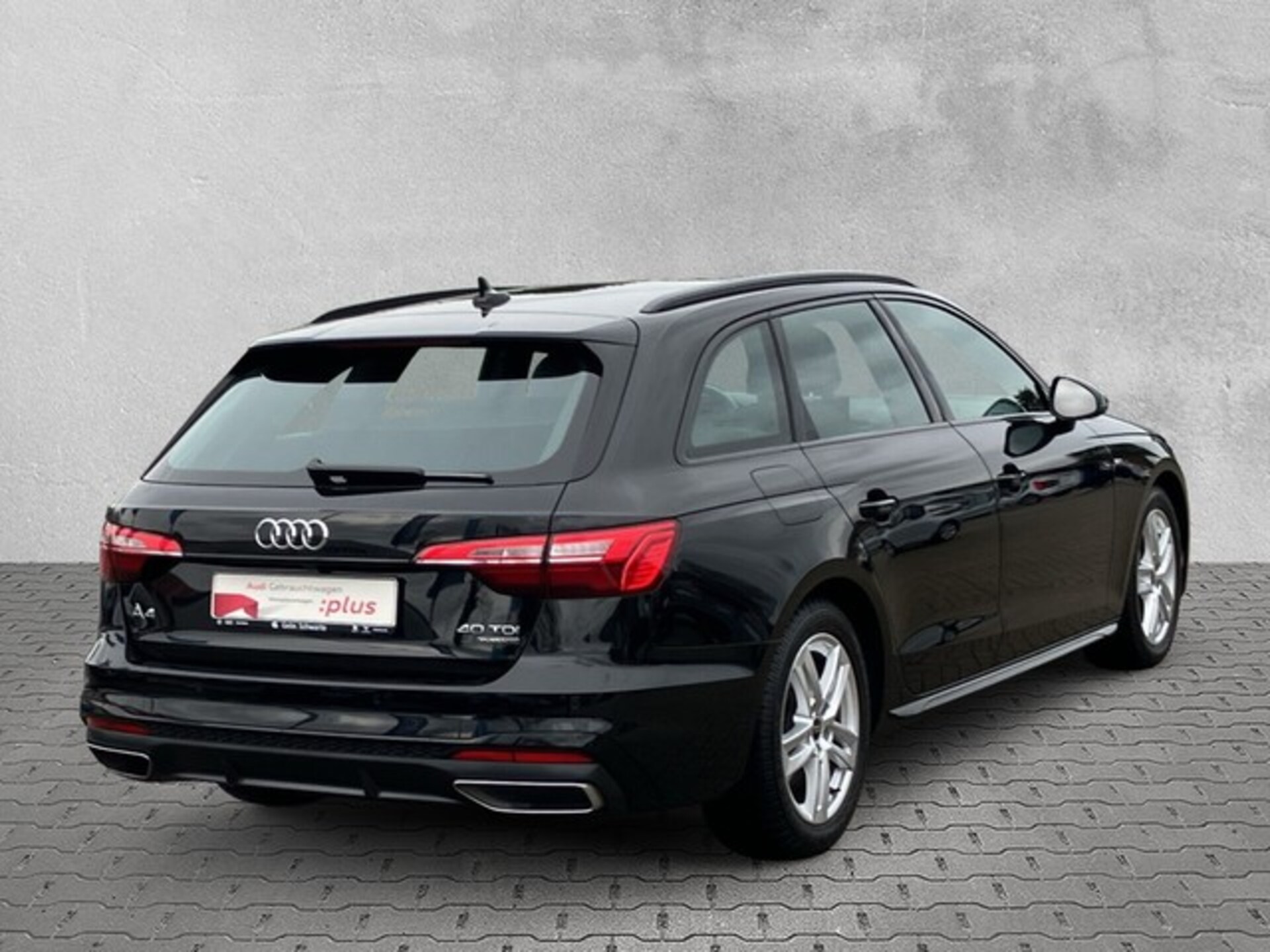 Audi A4 Avant S line