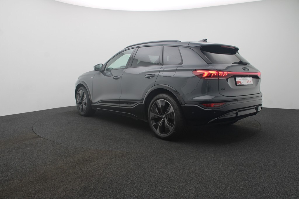 Audi Q6 SUV e-tron