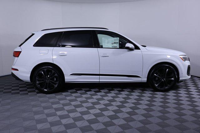 2026 Audi Q7 Premium Plus - Photo 8