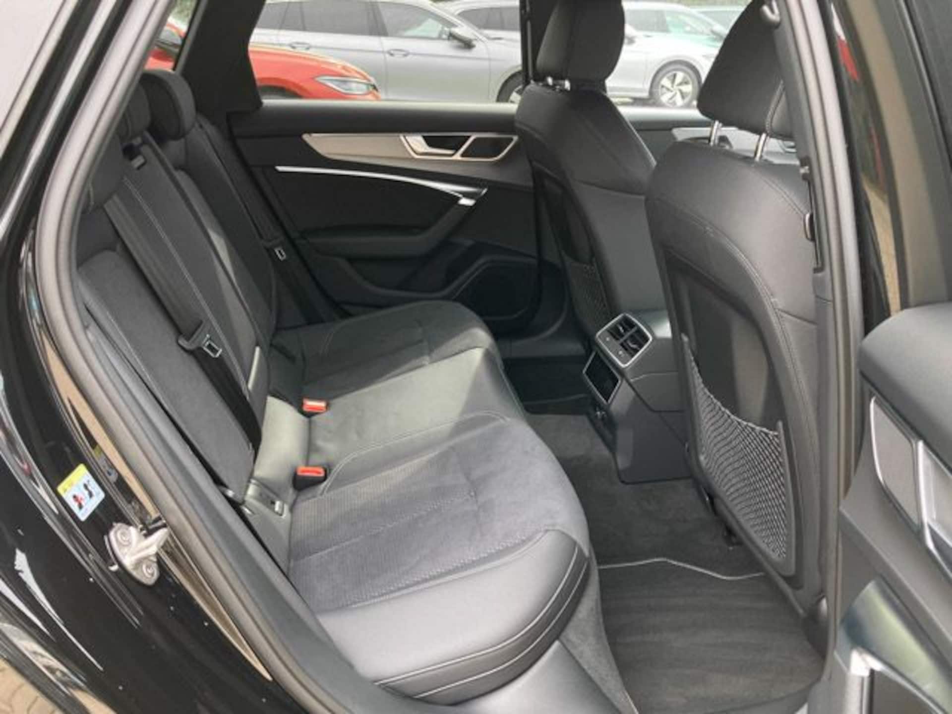 Audi S6 Avant