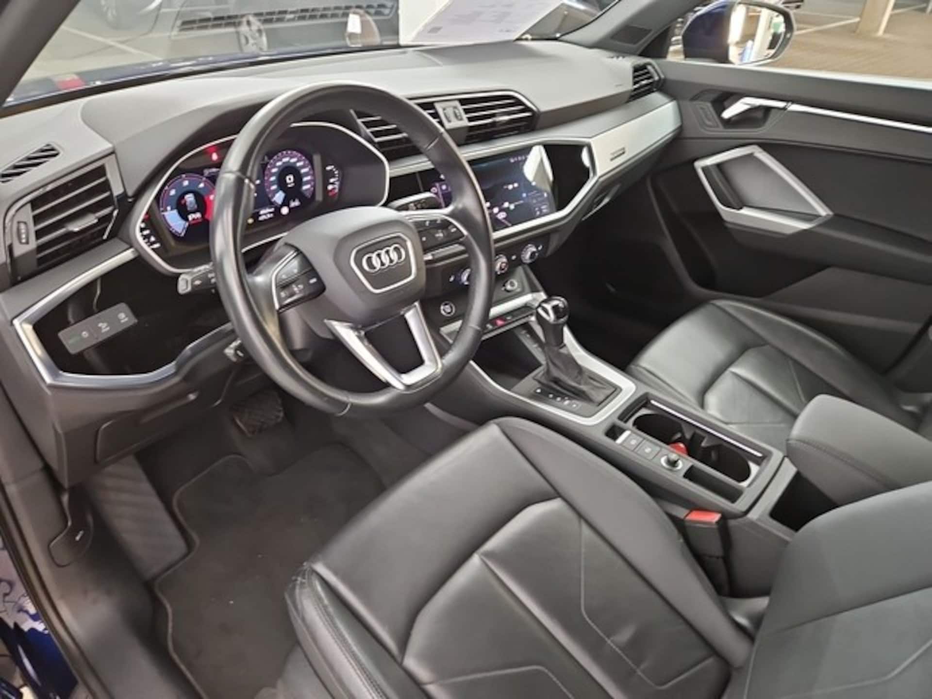 Audi Q3 SUV S line