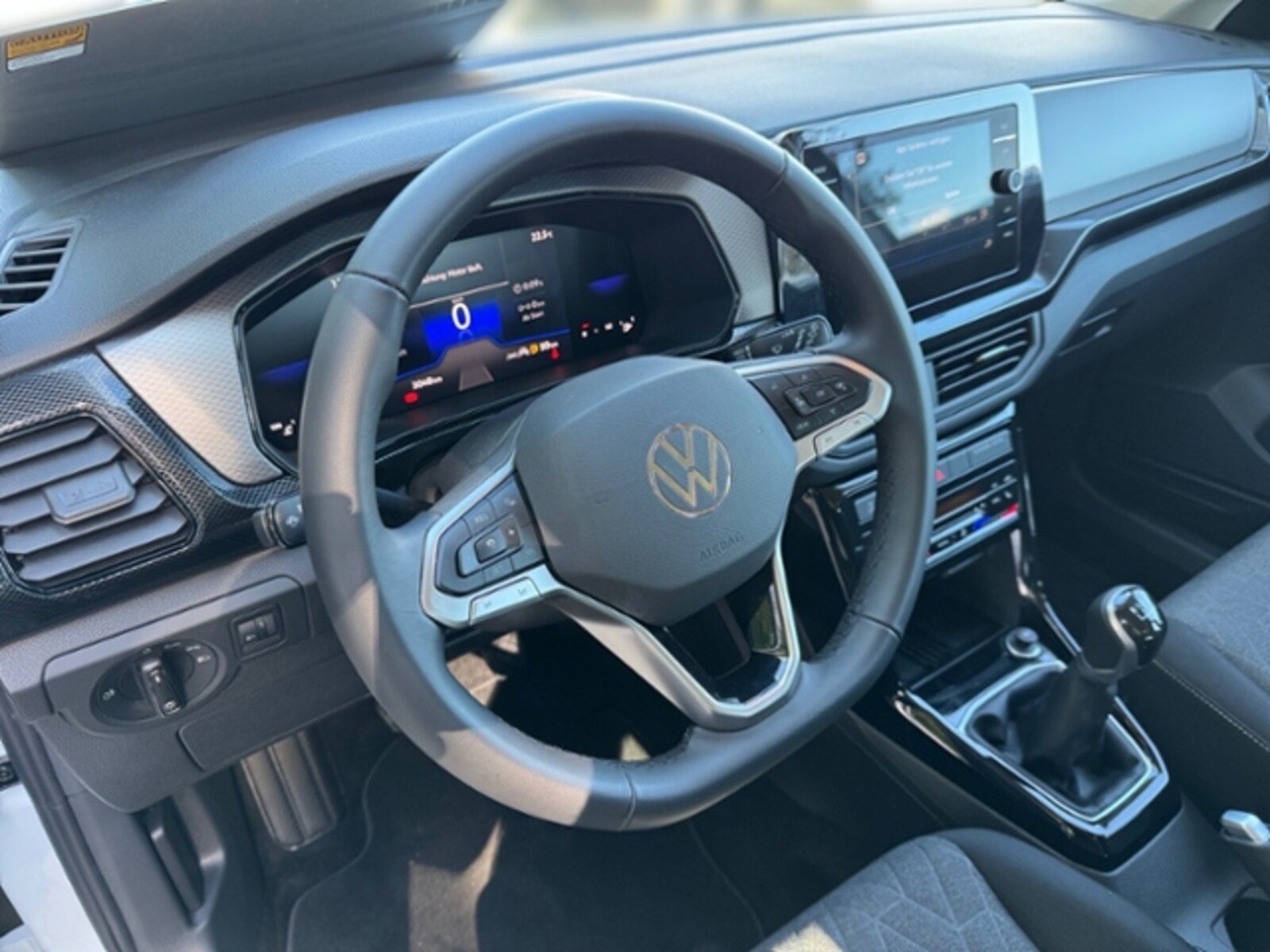 Volkswagen T-Cross – Bild 10