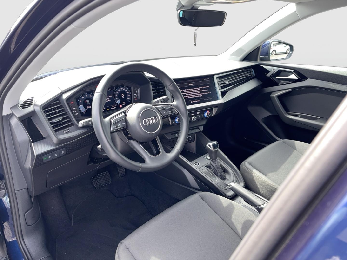 Bild über Audi A1 Sportback 25 TFSI S tronic - für weitere Informationen kontaktieren Sie den Audi Partner