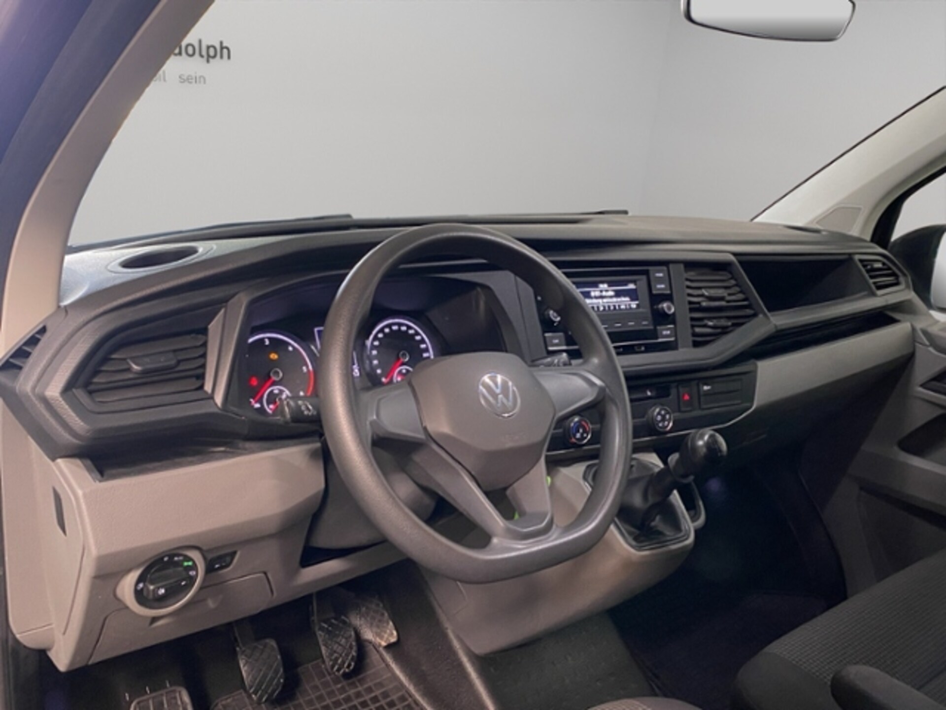 Volkswagen T6.1 Transporter Kombi langer Radstand