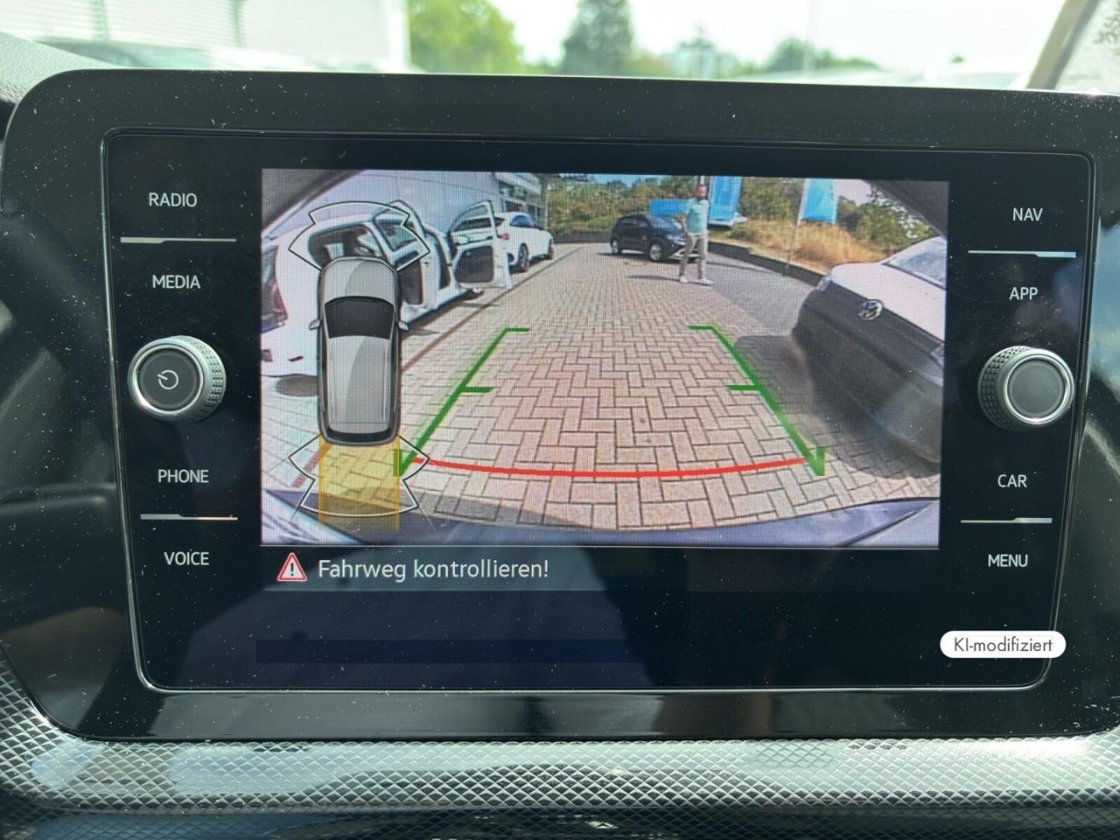 Volkswagen T-Cross – Bild 16