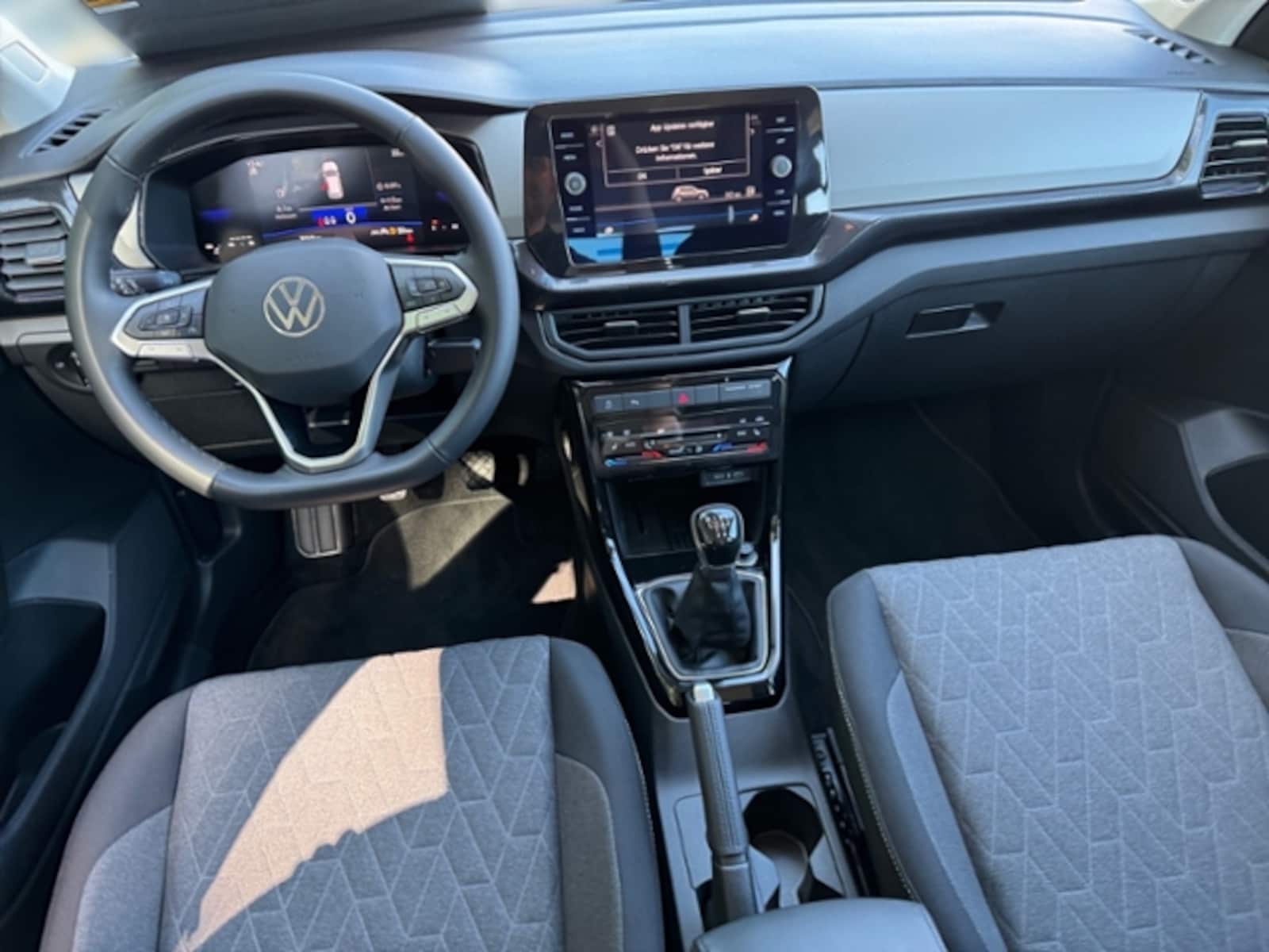 Volkswagen T-Cross – Bild 11