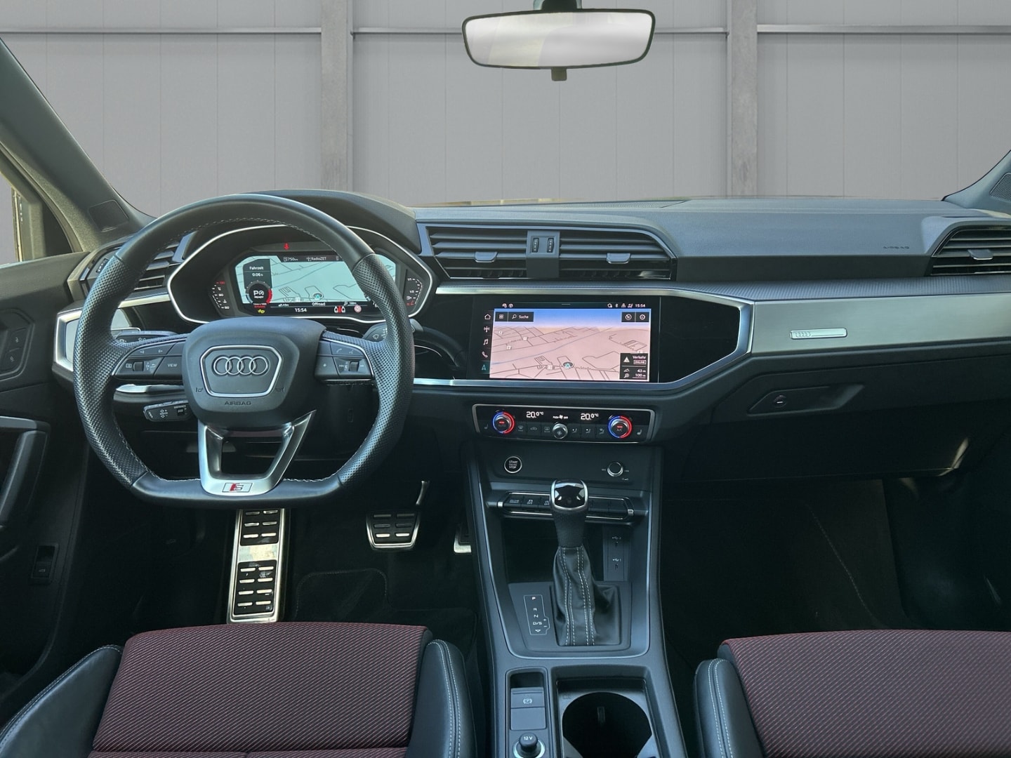 Bild über Audi Q3 Sportback 35 TFSI S tronic - für weitere Informationen kontaktieren Sie den Audi Partner